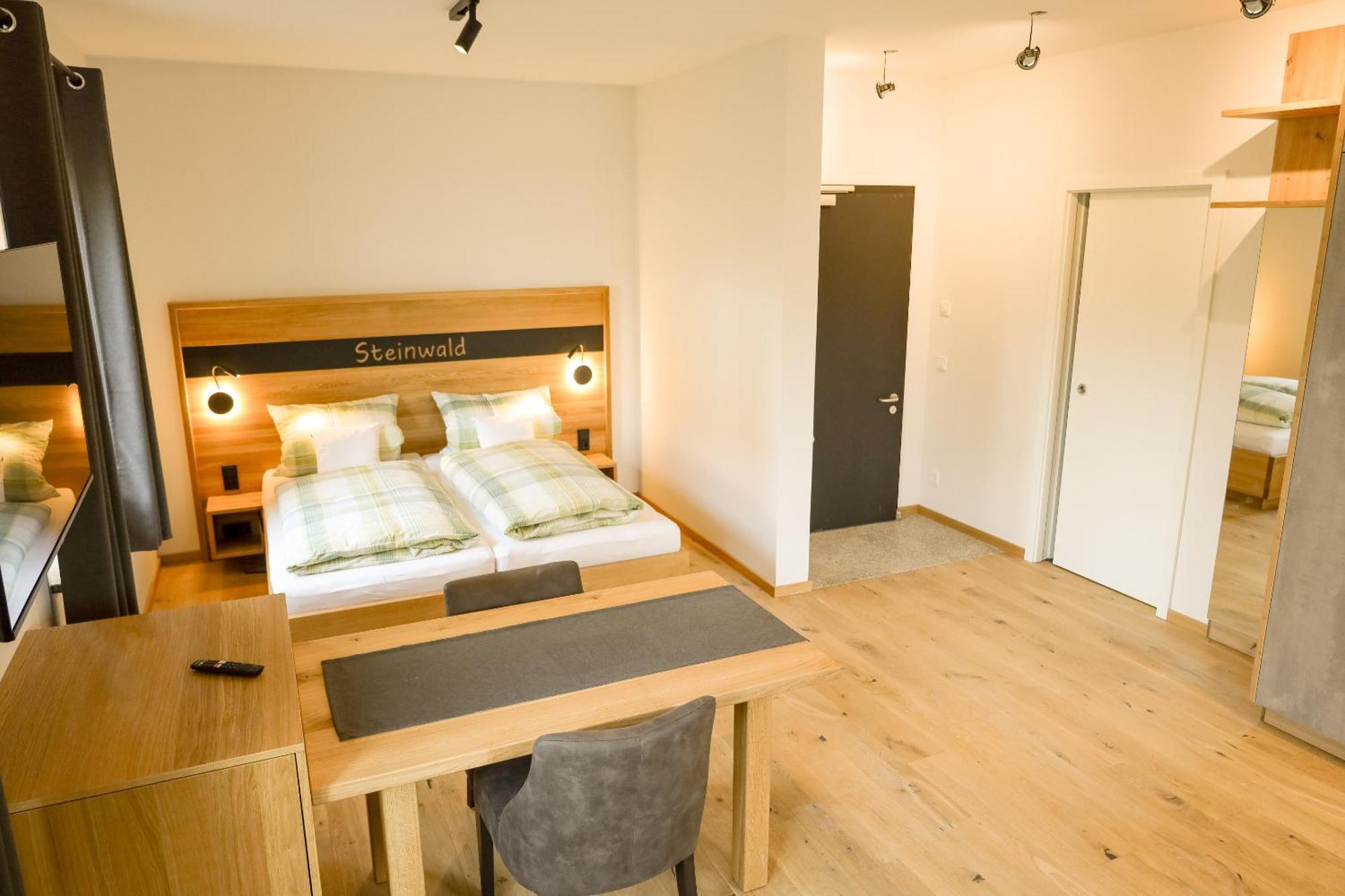 Hoera'S Apartments Hammerbergblick Münchberg Pokoj fotografie